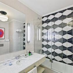 Imagine pentru H10 Villa De La Reina City Break - Madrid 2026