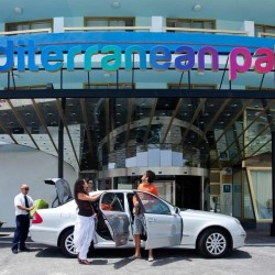 Imagine pentru Hotel Mediterranean Palace Cazare - Playa De Las Americas (santa Cruz De Tenerife) la hoteluri cu Demipensiune 2025
