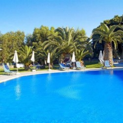 Imagine pentru Ekaterini Hotel Charter Avion - Kiotari 2025