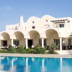Imagine pentru Perissa Cazare - Litoral Insula Santorini la hoteluri de 5* stele 2025