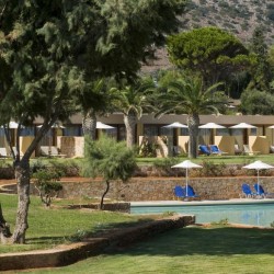 Imagine pentru Kernos Beach Hotel & Bungalows Charter Avion - Malia la hoteluri cu Pensiune completa 2025