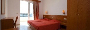 Imagine pentru Ziakis Hotel Charter Avion - Pefkos 2025
