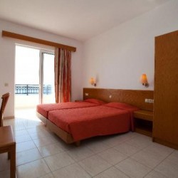 Imagine pentru Ziakis Hotel Charter Avion - Pefkos 2025