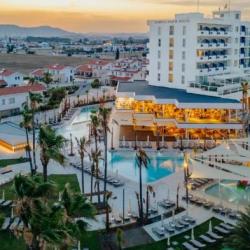 Imagine pentru Larnaca Cazare - Litoral Larnaca la hoteluri de 4* stele 2026