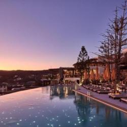 Imagine pentru Hotel Myconian Utopia Relais & Chateaux Cazare - Elia la hoteluri de 5* stele 2025