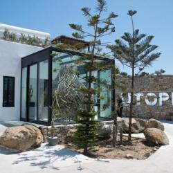 Imagine pentru Hotel Myconian Utopia Relais & Chateaux Charter Avion - Elia 2026