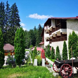 Imagine pentru Hotel Poiana Ursului Cazare - Munte Poiana Brasov la hoteluri de 3* stele 2025