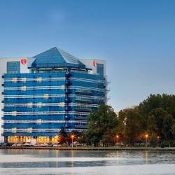 Imagine pentru Hotel Ramada By Wyndham Constanta Cazare - Litoral Mamaia la hoteluri cu Pensiune completa 2024