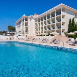 Imagine pentru Avalon Hotel - Adults Only Charter Avion - Zakynthos la hoteluri cu Demipensiune 2024