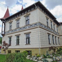 Imagine pentru Hotel Carol Cazare - Munte Vatra Dornei la hoteluri de 4* stele 2025