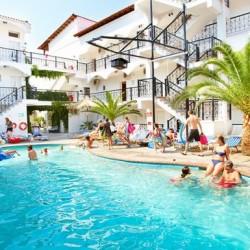 Imagine pentru Hanioti (kassandra) Cazare - Litoral Halkidiki la hoteluri cu Pensiune completa 2023