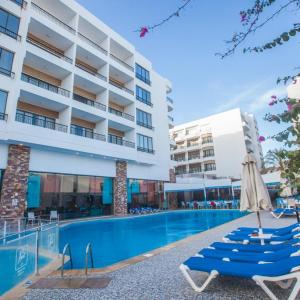 poza Marlin Inn Azur Resort
