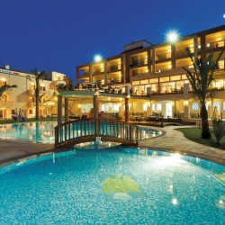 Imagine pentru Hotel Selini Suites & Waterpark Charter Avion - Kolymbari 2025