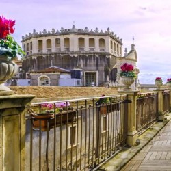 Imagine pentru Hotel Royal Cazare - Litoral Catania la hoteluri de 4* stele 2024