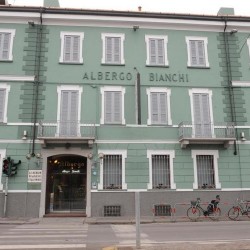 Imagine pentru Hotel Albergo Bianchi Stazione Cazare - Lombardy la hoteluri de 3* stele 2024