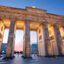 Imagine pentru Hotel Adlon Kempinski Berlin Cazare - City Break Berlin la hoteluri de 5* stele 2025