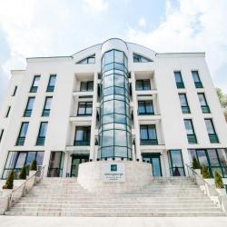 Imagine pentru Alex & George Boutique Hotel Cazare - City Break Cluj Napoca la hoteluri de 4* stele 2024