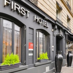 Imagine pentru First Hotel Paris - Tour Eiffel Cazare - Eiffel Tower la hoteluri de 4* stele 2024