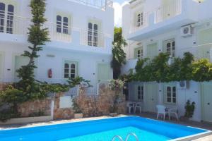 poza telefon Semiramis Apartments