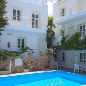 poza Semiramis Apartments