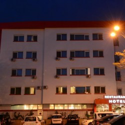 Imagine pentru Hotel Select Cazare - City Break Tulcea la hoteluri de 3* stele 2025