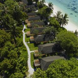 Imagine pentru Holiday Island Resort& Spa Cazare - Maldives la hoteluri de 4* stele 2024