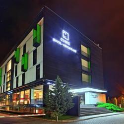 Imagine pentru Hotel Cubix Cazare - Munte Brasov la hoteluri de 4* stele 2025