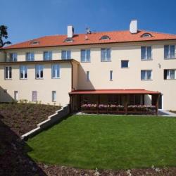 Imagine pentru Dolce Villa Hotel Cazare - Praga la hoteluri de 4* stele 2025