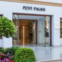 Imagine pentru Hotel Mitsis Petit Palais Charter Avion - Rodos la hoteluri cu Demipensiune 2025