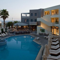Imagine pentru Hotel Pearl Beach Cazare - Litoral Rethymno la hoteluri cu Demipensiune 2024