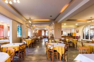 poza telefon Hotel Talea Beach