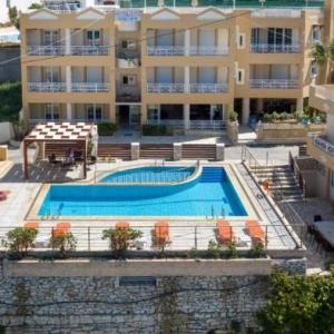 poza Sunrise Apartments