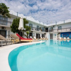 Imagine pentru Aquarius Aparthotel Cazare - Messonghi 2025