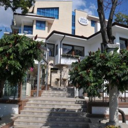 Imagine pentru Hotel White House Cazare - Bankya la hoteluri de 4* stele 2025