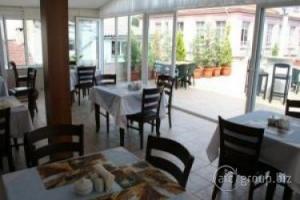poza telefon Hotel Angels Garden