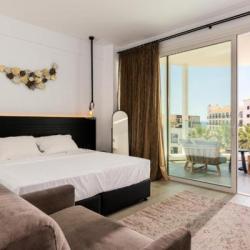 Imagine pentru Hotel Abacus Suites Cazare - Litoral Ayia Napa la hoteluri de 4* stele 2025