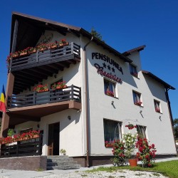 Imagine pentru Hotel Beatrice Cazare - Munte Vatra Dornei la hoteluri de 3* stele 2025
