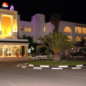poza Hotel Nesrine