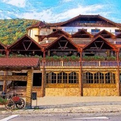 Imagine pentru Complex Turistic Casa Romaneasca Cazare - City Break Calimanesti Caciulata la hoteluri de 3* stele 2025