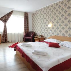 Imagine pentru Hotel Moldova Cazare - Munte Piatra Neamt la hoteluri de 3* stele 2024