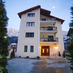 Imagine pentru Pensiunea Noblesse Cazare - City Break Baile Herculane la hoteluri de 4* stele 2025