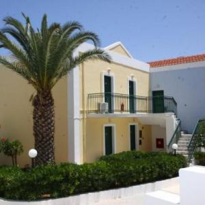 poza Hotel Camari Garden