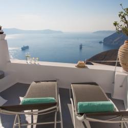 Imagine pentru Hotel Trieris Villas & Suites Cazare - Litoral Fira la hoteluri de 3* stele 2025