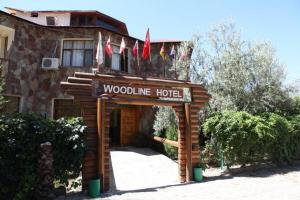 poza telefon Hotel Woodline