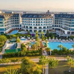 Imagine pentru Hotel Commodore Elite Suites & Spa Cazare - Litoral Side 2026