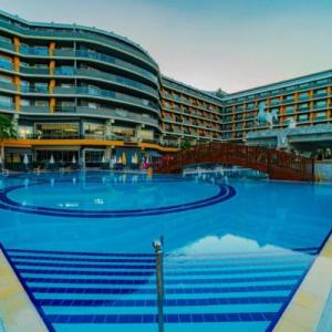 poza Senza The Inn Resort & Spa