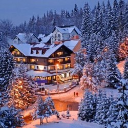 Imagine pentru Hotel Drachenhaus Poiana Brasov Cazare - Munte Poiana Brasov la hoteluri de 4* stele 2025