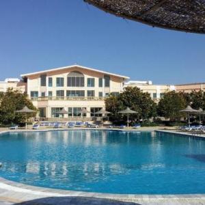 poza Hotel Shoni Bay