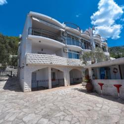 Imagine pentru Villa Mila Cazare - Sveti Stefan la hoteluri de 4* stele 2025