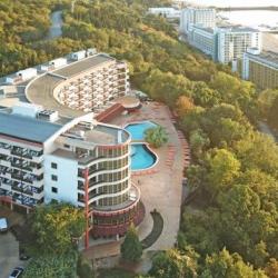 Imagine pentru Hotel Berlin Green Park Cazare + Autocar - Litoral Nisipurile De Aur la hoteluri cu All inclusive 2025